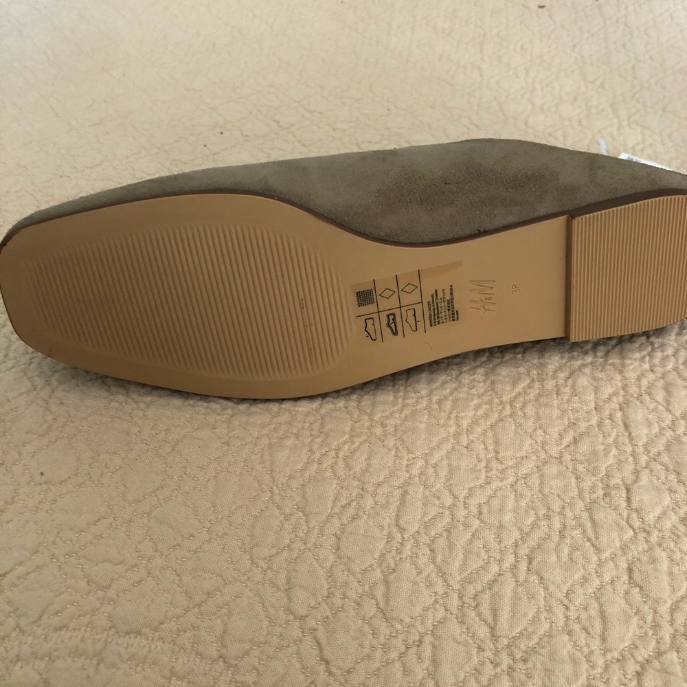 H&M flats - Picture 5 of 5